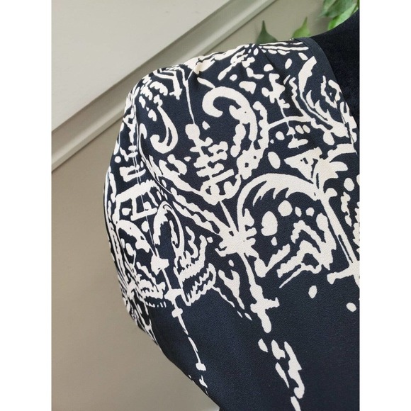 Rylee & Quinn Women Black Cream Floral Polyester V-Neck Knee Length Dress Medium - Picture 4 of 9